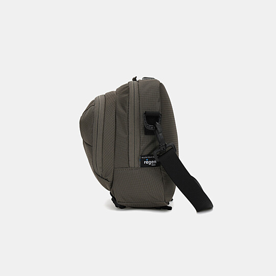 얼티밋 크로스백